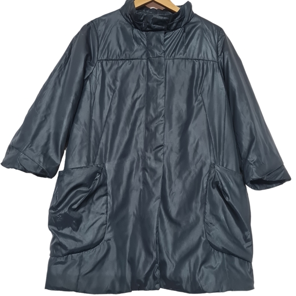 Datum Jackets & Blazers - Size- L, Vintage Datum puffer jacket for women in dark grey for heavy winters.